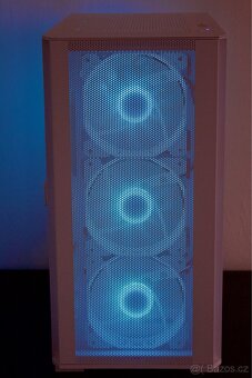 herní PC bílý design RGB|Ryzen5 3600X +GTX 1070 + 1TB SSD - 3