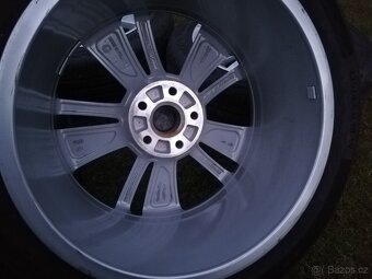 original alu Škoda Superb 3 Zenith 235/45/18 Continental - 3