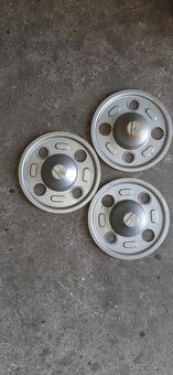 ŠKODA FAVORIT /FORMAN původní tři poklice - 3