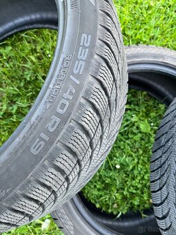 4ks 235/40 R19 zimní pneu Nokian - 3