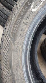 Dodávkové zimní pneumatiky 205/65 R16 C Barum Snovanis 3 - 3