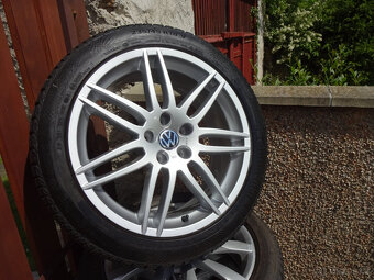 Superb III, Passat B8 - nová zimní alu kola 18" 5x112 - 3