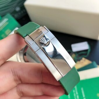 Rolex Oyster Perpetual - 3