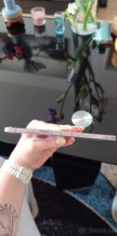 Samsung galaxy z flip5 - 3