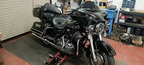 Harley Davidson 2009 Electra glide - 3