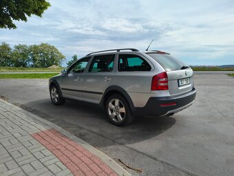 Škoda Octavia II Scout TDI - 3