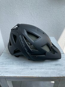 Cyklistická helma zn. Enduro - 3