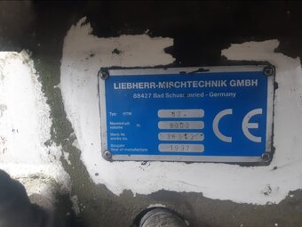 Beton mix 9m3 Liebherr z IVECO 8x4 podvozku - 3