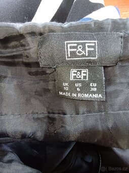 KRÁSNÁ SUKÝNKA zn. F&F, vel. 38 - 3