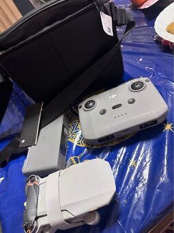 Dron DJI MINI 2 SE Fly more Combo - 3