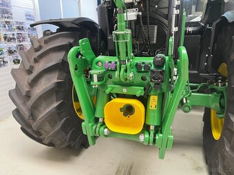 traktor John Deere 6R 250 - 3
