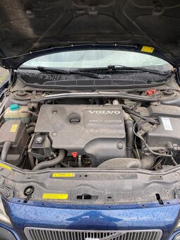 Bourané Volvo S80 2.5 TDI (D5252T), motor v dobrém stavu - 3