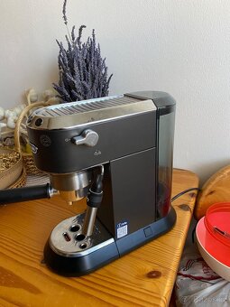 De'Longhi Delica EC 685 BK - 3