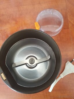 Kavomlynek prodam - 3