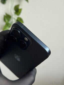iPhone 15 Pro Max 256GB modrý - 3