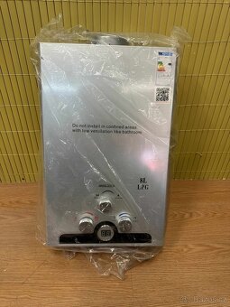 Ohřívač vody – průtokový plynový 8L LPG, nový, jen rozbalený - 3