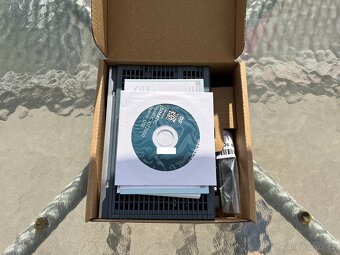 SIMATIC IOT2050, 2x Gbit Ethernet RJ45; Display port; 2x USB - 3