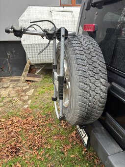 Nosič kol Thule na rezervu - 3