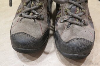 Trackové boty Vibram, Goretexvel. 30 - 3