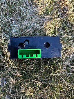 Tlačítkový ovladač Suzuki Jimny - 3