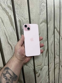 iPhone 15 plus - 3
