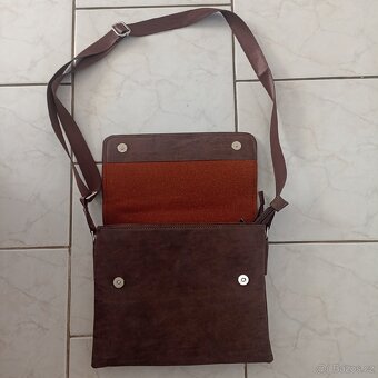 Kožená kabela Gessaci unisex - 3