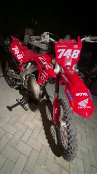 Honda CR125 - 3