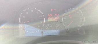 Volkswagen Caddy Life 1.6 75 kW KLIMA - 3