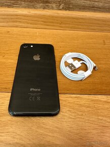 Apple iPhone 8 64GB Black - 3