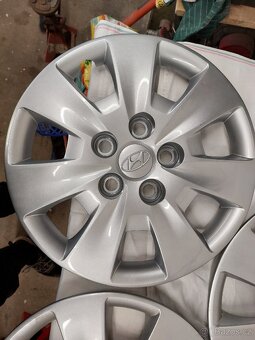 Poklice originál Hyundai 15" (R15) - 3