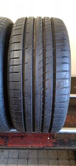Goodyear Eagle F1 205/40 R17 84Y 6,5mm - 3