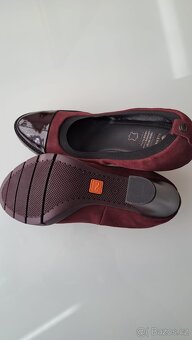 Vínové lodičky BAŤA - 3