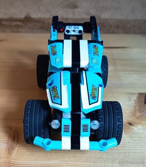 Lego technic náklaďák pro kaskadéry - 3
