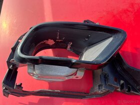 BMW X5 G05 Černé koncovky výfuků 8078669/8078670 - 3