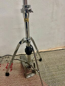 Pearl hi hat. - 3