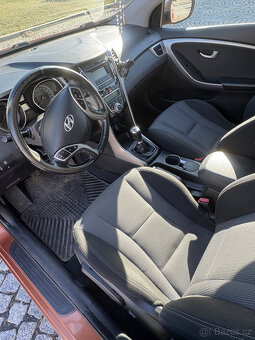 Hyundai i30 kombi, 1.6 CRDi, diesel, 81kW, r.v. 2016, manual - 3