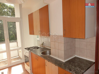 Pronájem bytu 2+1, 71 m², Pardubice - 3