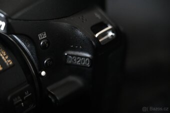 Nikon D3200 - 3