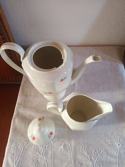 Starožitné porcelánové konvice - 3