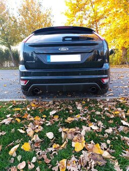 Ford Focus ST 225 2.5T 166kW - 3