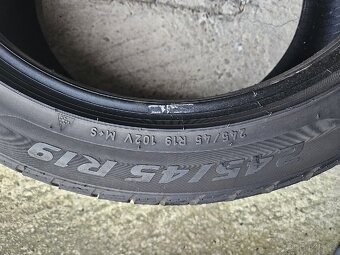 Zimní pneu 245/45R19 Pirelli - 3