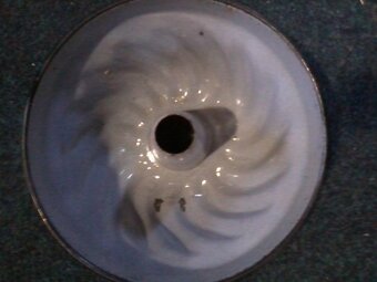 Retro smaltovaná forma na bábovku - 3