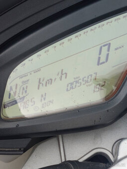 MV Agusta Brutale 675 - 3