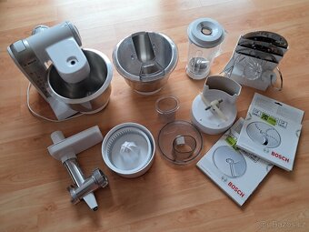 Kuchyňský robot Bosch MUM 4880EU - 3