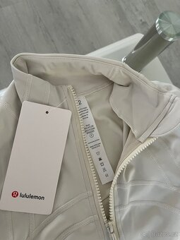 LULULEMON bílá dámská mikina - 3