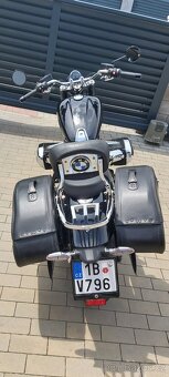 Boční brašny na custom - 3