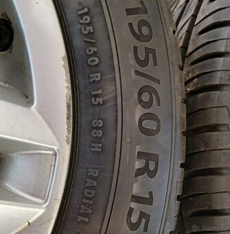 Alu kola 195/60 R15 letní - 3