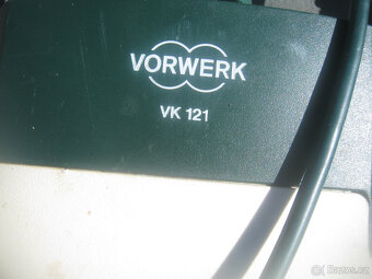 Prodám funkční starší vysavač VERWERK VK 121-stav dle fotek. - 3