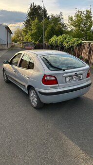 Renault megane 1.4 16v - 3