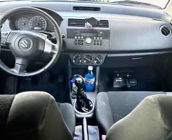 Auto pro výcvik jízdy - 3